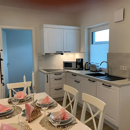 2404 App 6 In Apartment Burhave