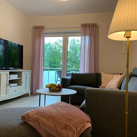 2404 App 6 In Appartamento *